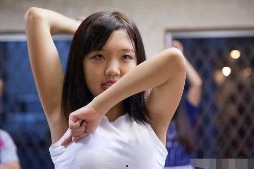 娱乐吃瓜酱女生来例假,揭秘生理期背后的秘密与关爱